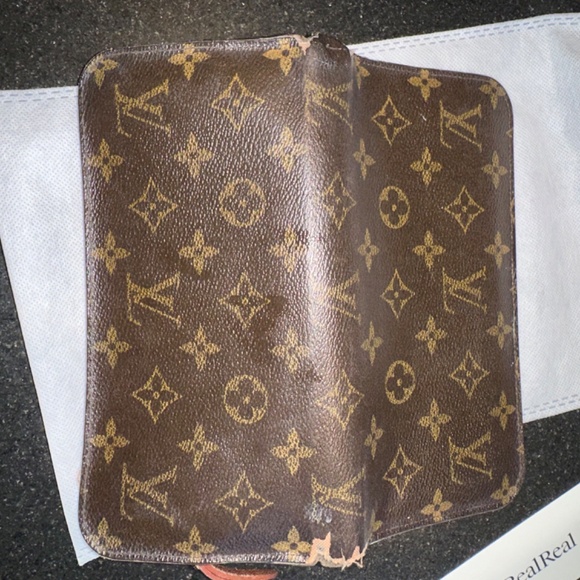 Louis Vuitton wallet - Picture 9 of 10